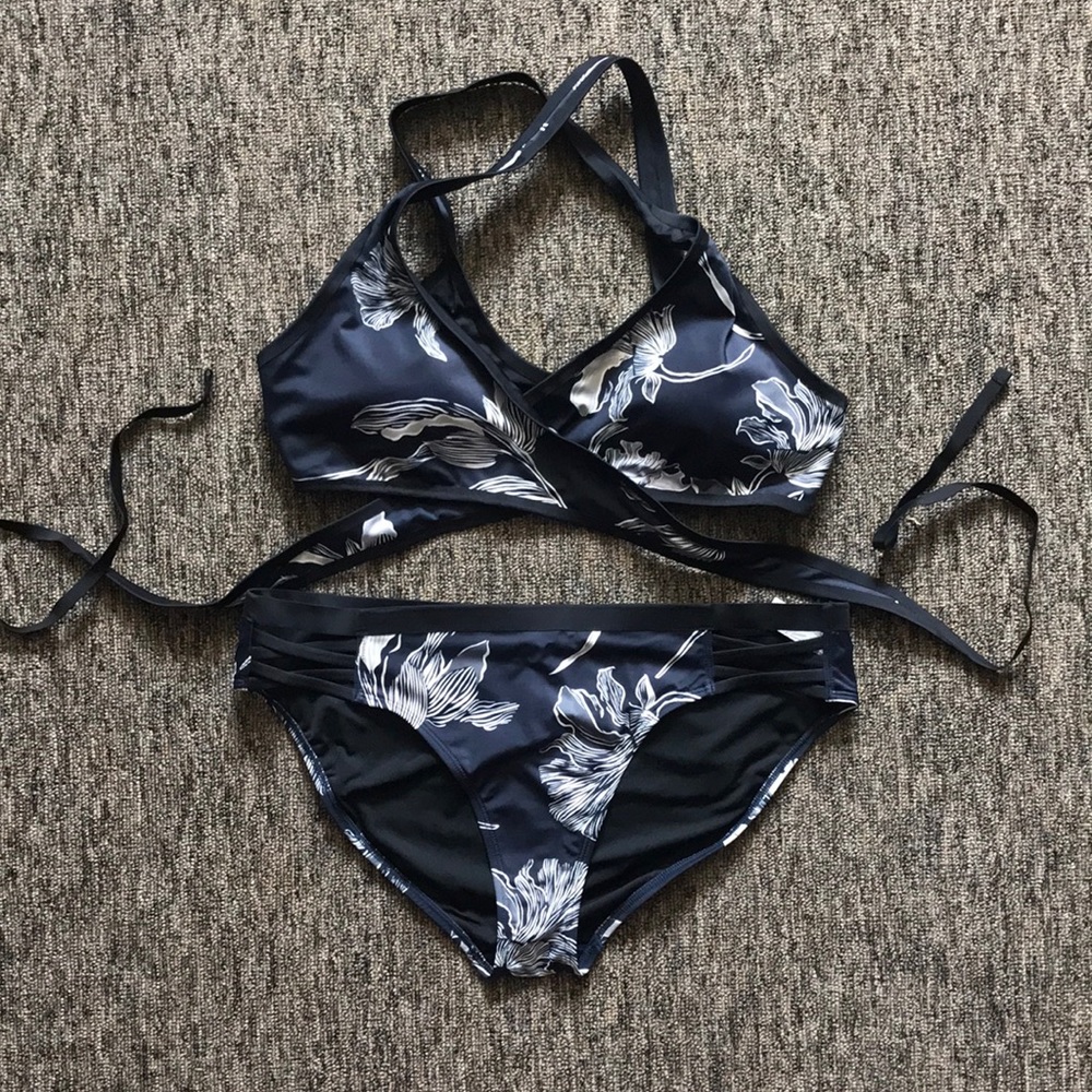 Athleta swimsuit